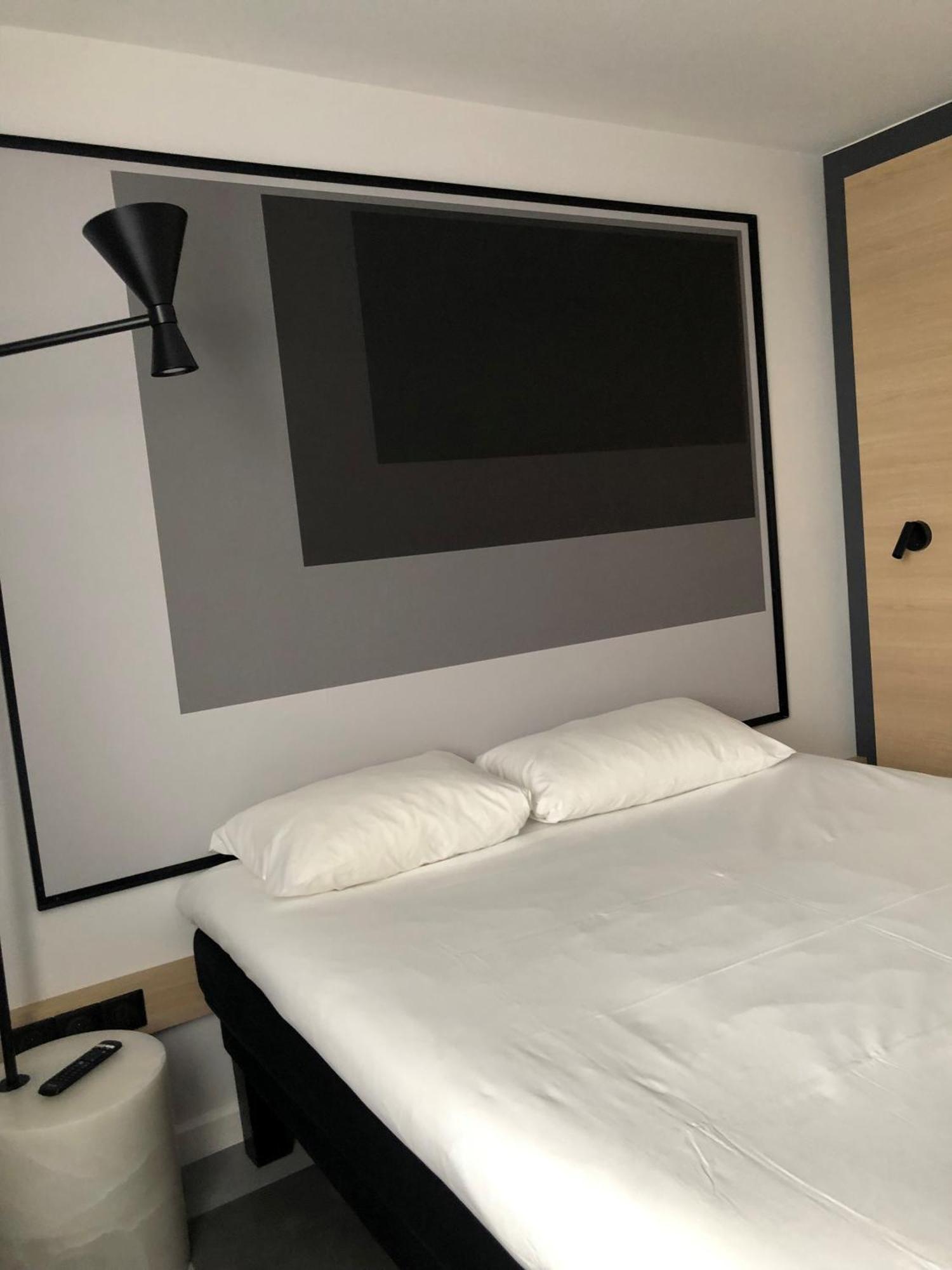 Ibis Laon Hotel Bagian luar foto