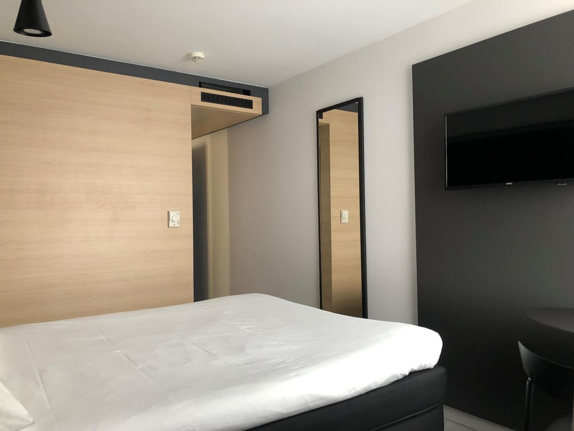 Ibis Laon Hotel Bagian luar foto