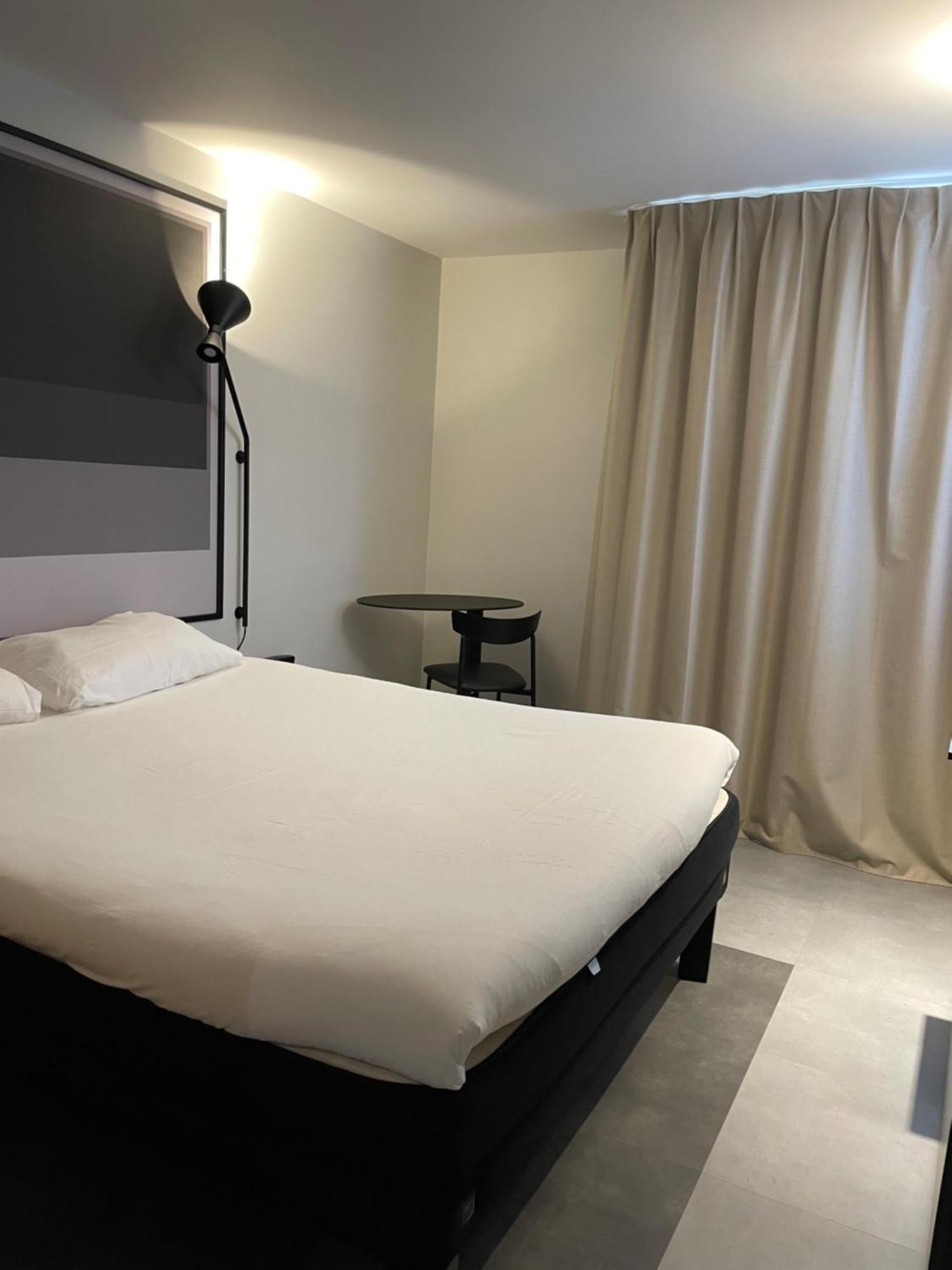Ibis Laon Hotel Bagian luar foto